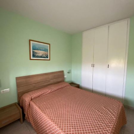 Apartamento Cerca De Playa Салоу Экстерьер фото
